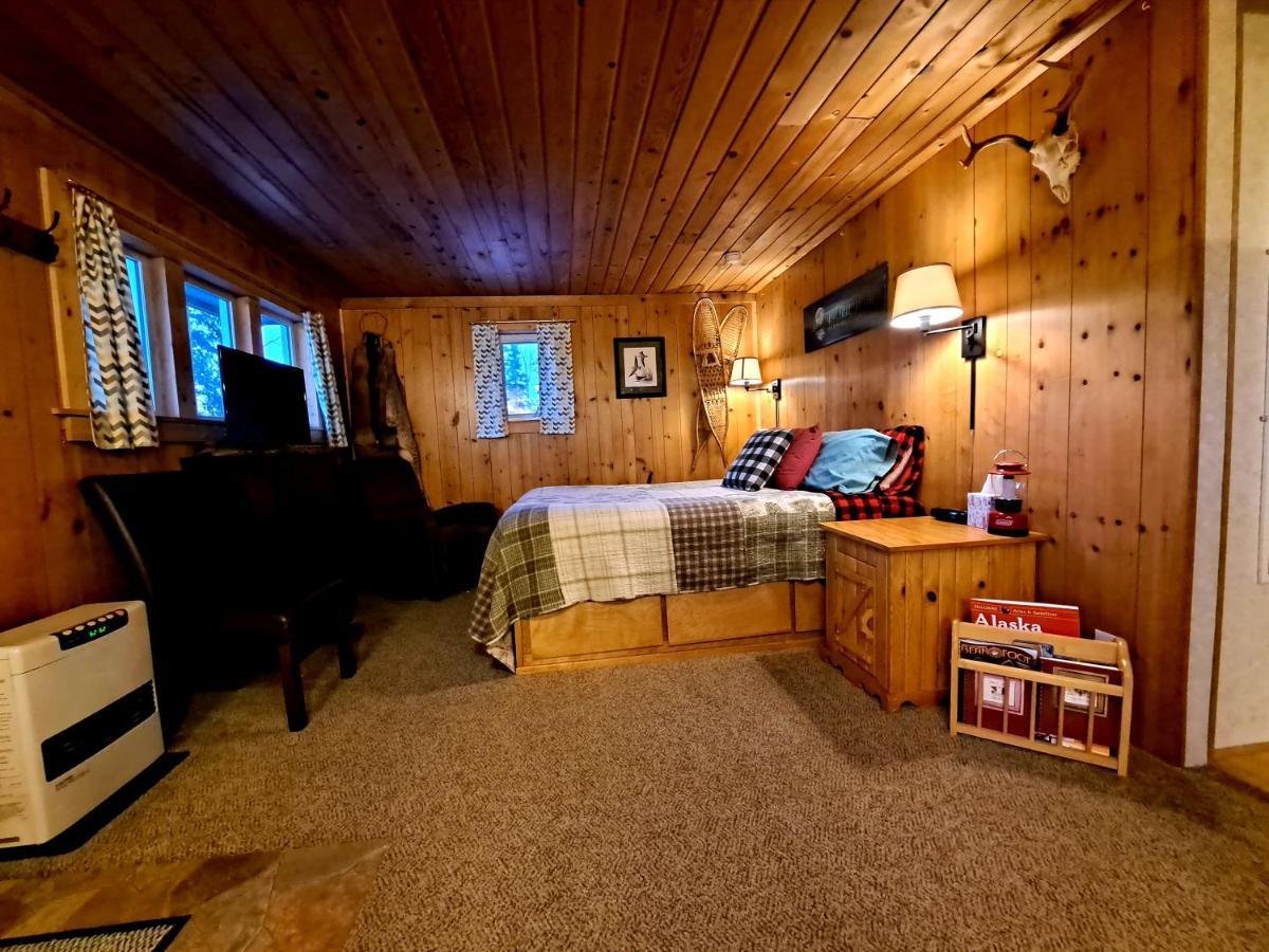 Northwoods Cottage Bed And Breakfast Fairbanks Extérieur photo
